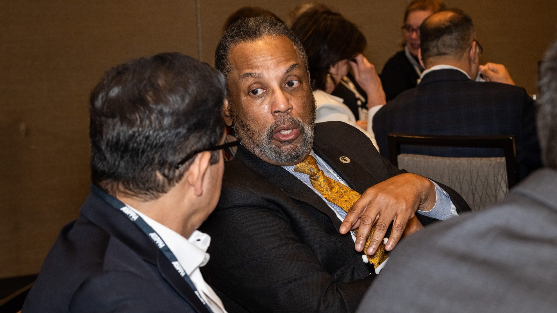 Two leaders sat and conversing